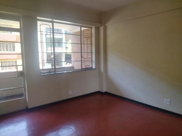 To Let 2 Bedroom Property for Rent in Yeoville Gauteng