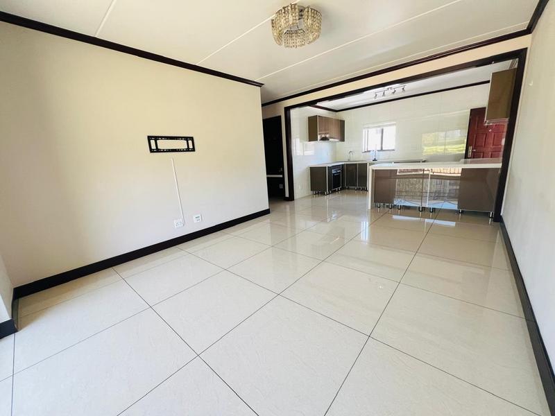To Let 3 Bedroom Property for Rent in Craigavon Gauteng