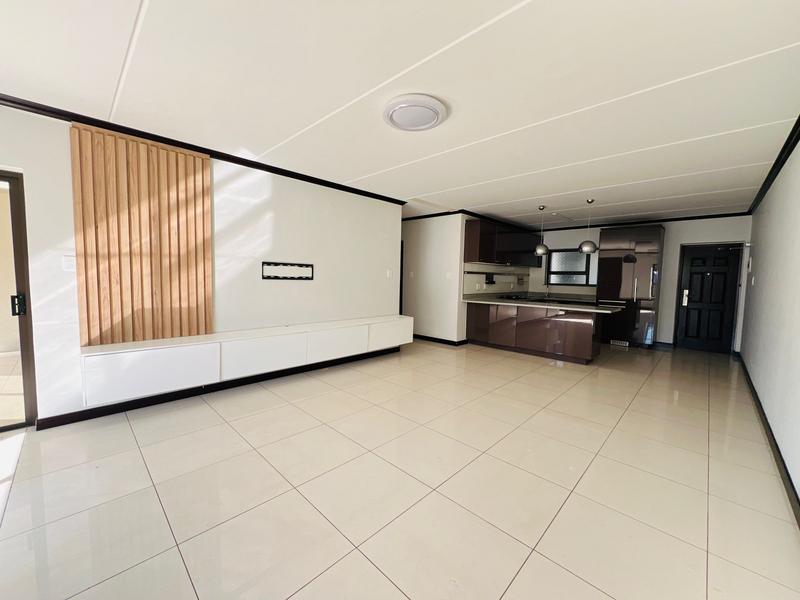 To Let 3 Bedroom Property for Rent in Broadacres Gauteng