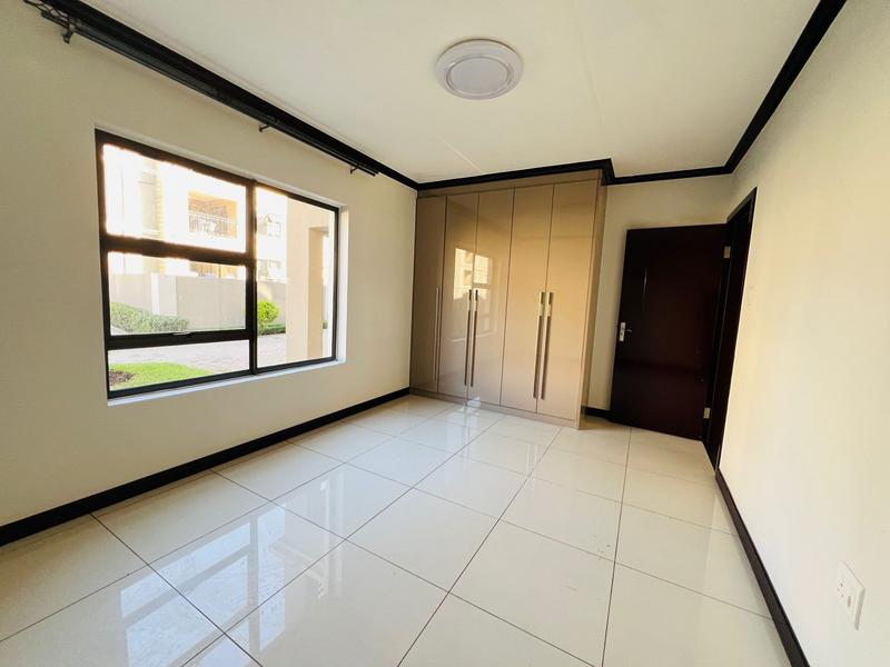 To Let 3 Bedroom Property for Rent in Broadacres Gauteng