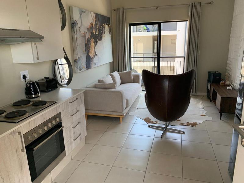 To Let 1 Bedroom Property for Rent in Grand Central Gauteng