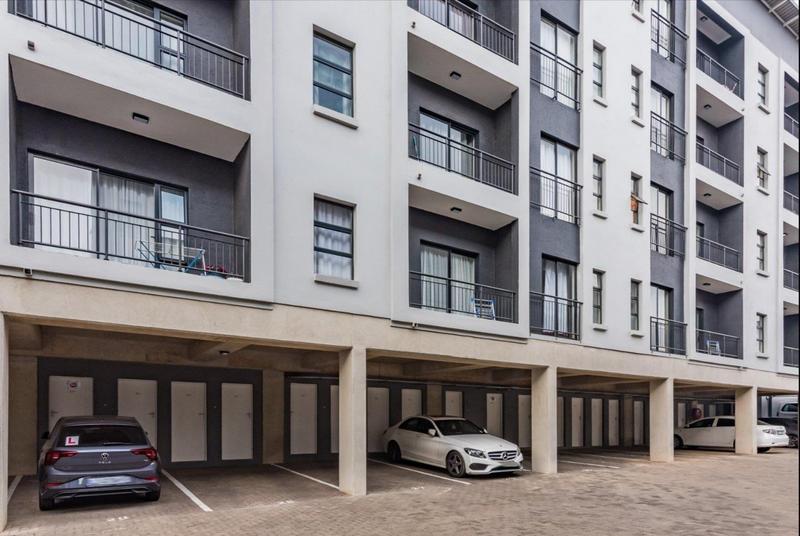 To Let 1 Bedroom Property for Rent in Grand Central Gauteng