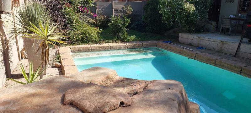 4 Bedroom Property for Sale in Kensington Gauteng