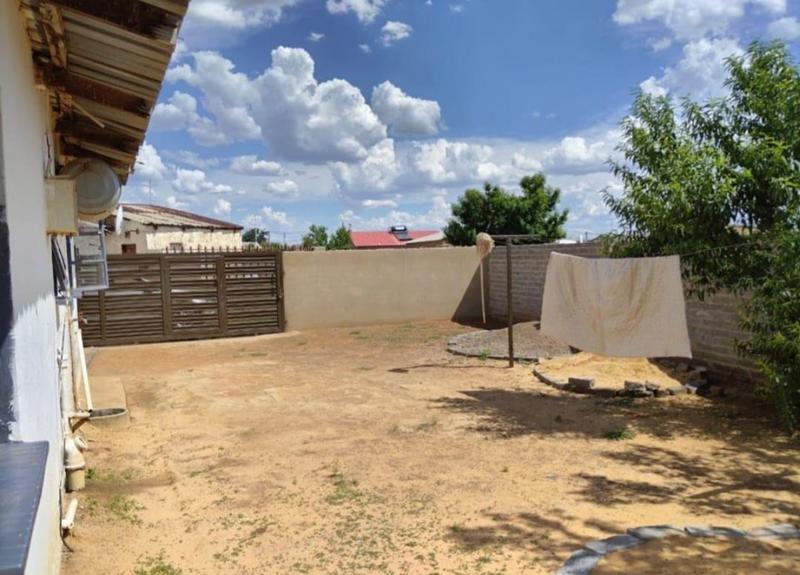 2 Bedroom Property for Sale in Drieziek Gauteng