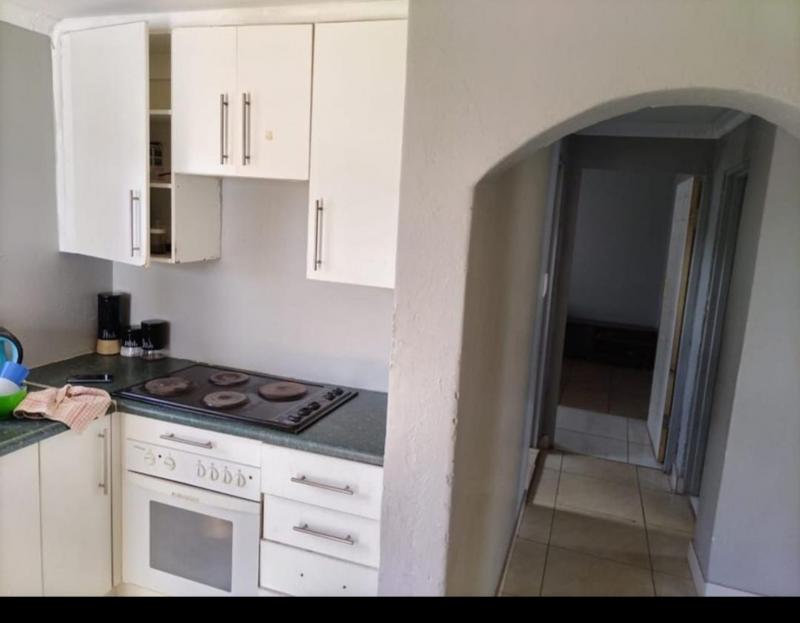 2 Bedroom Property for Sale in Drieziek Gauteng