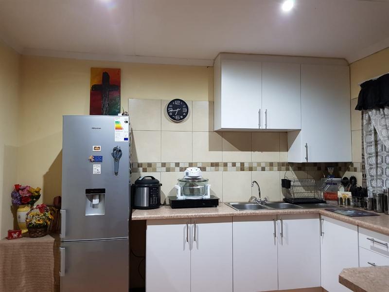 1 Bedroom Property for Sale in Rant En Dal Gauteng