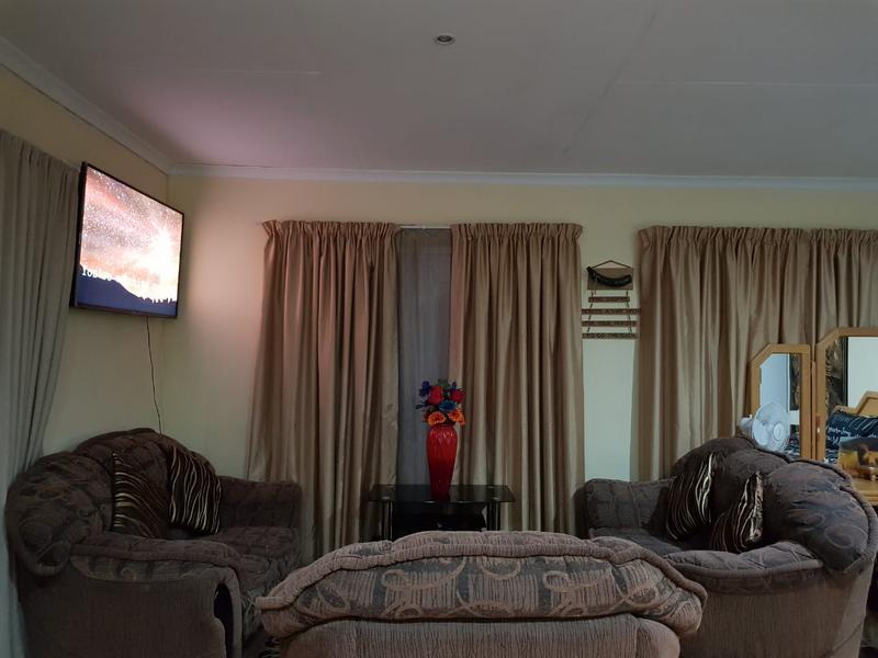 1 Bedroom Property for Sale in Rant En Dal Gauteng