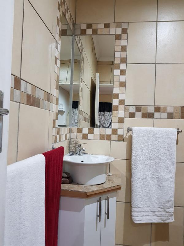 1 Bedroom Property for Sale in Rant En Dal Gauteng