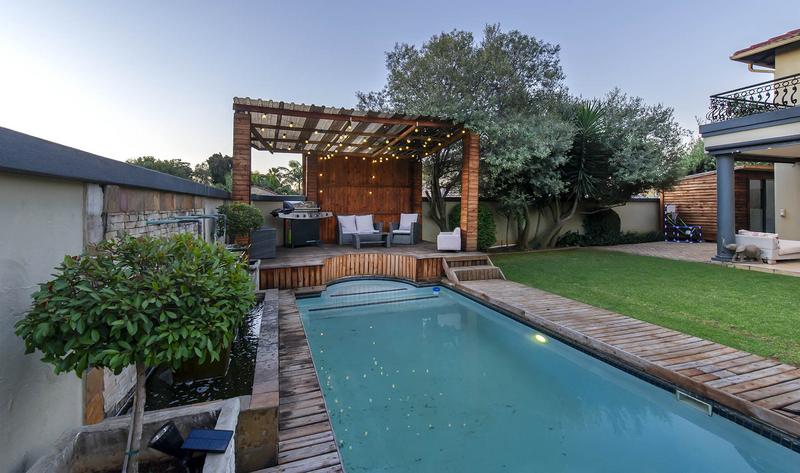 3 Bedroom Property for Sale in Bedfordview Gauteng
