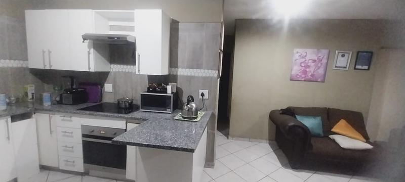 3 Bedroom Property for Sale in Rensburg Gauteng