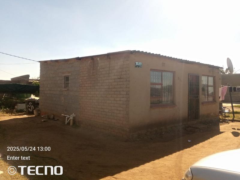 2 Bedroom Property for Sale in Tsakane Gauteng