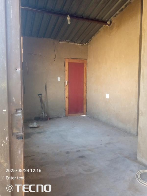 2 Bedroom Property for Sale in Tsakane Gauteng