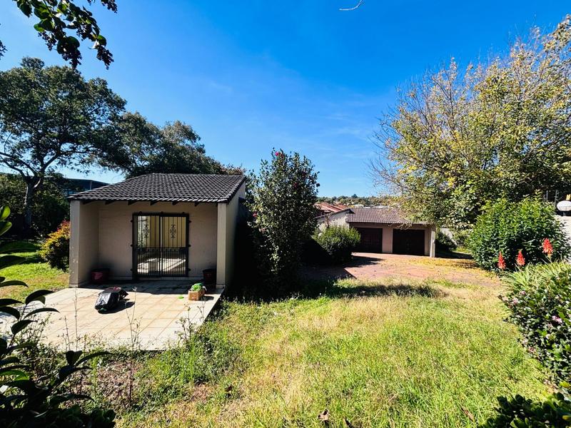 To Let 3 Bedroom Property for Rent in Hurlingham Gauteng