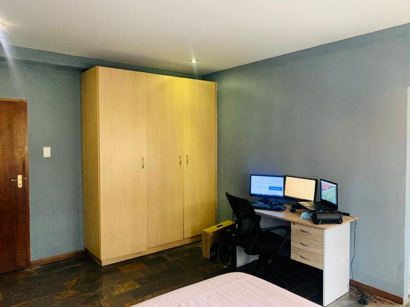 2 Bedroom Property for Sale in Marshalltown Gauteng
