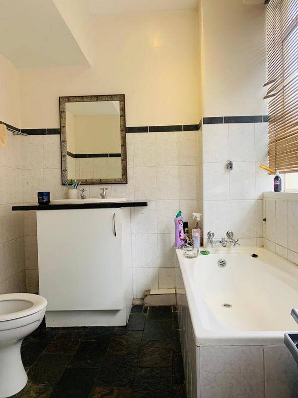 2 Bedroom Property for Sale in Marshalltown Gauteng