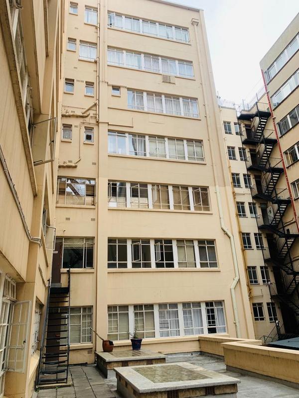 2 Bedroom Property for Sale in Marshalltown Gauteng