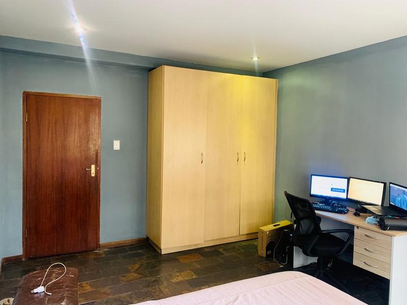 2 Bedroom Property for Sale in Marshalltown Gauteng