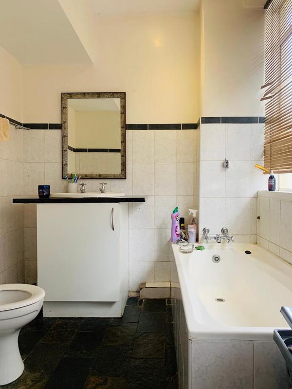 2 Bedroom Property for Sale in Marshalltown Gauteng