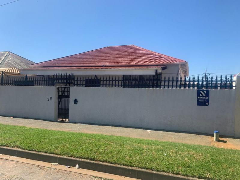 3 Bedroom Property for Sale in Newlands Gauteng