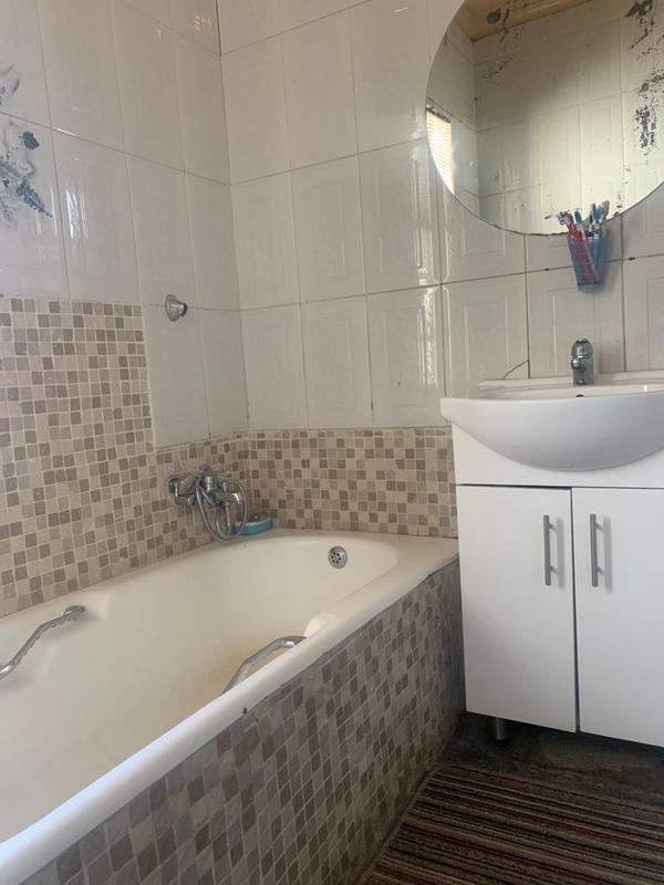 3 Bedroom Property for Sale in Newlands Gauteng