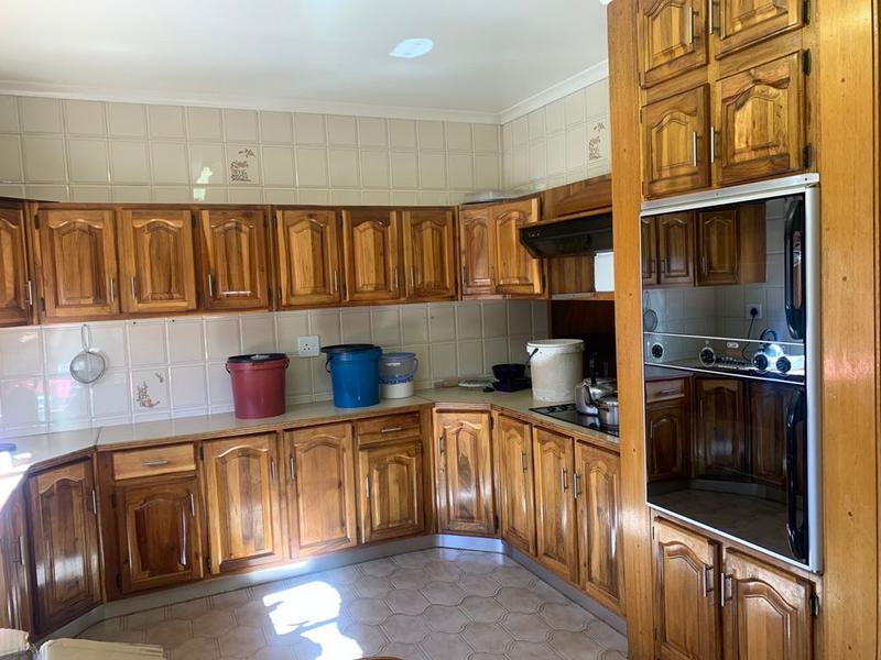 4 Bedroom Property for Sale in Glenvista Ext 3 Gauteng