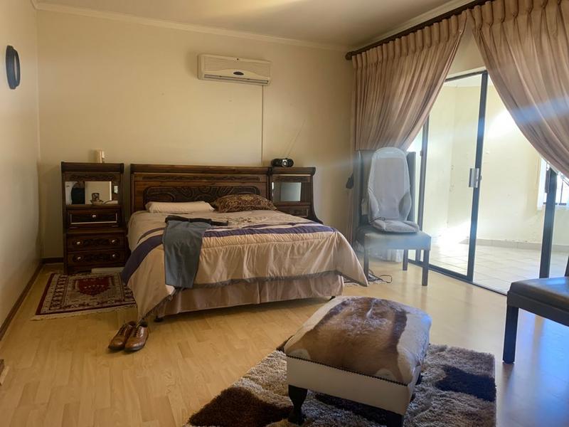 4 Bedroom Property for Sale in Glenvista Ext 3 Gauteng