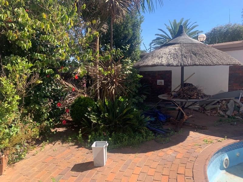 4 Bedroom Property for Sale in Glenvista Ext 3 Gauteng