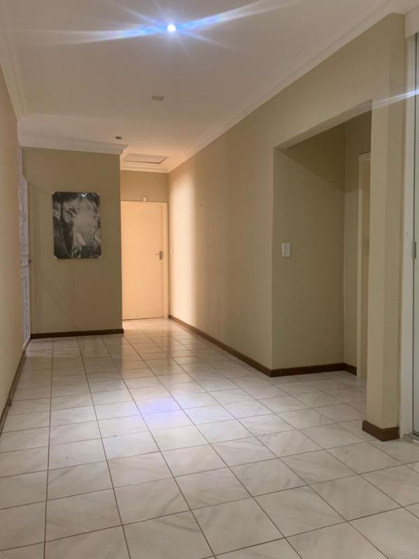 4 Bedroom Property for Sale in Glenvista Ext 3 Gauteng