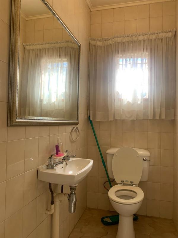 4 Bedroom Property for Sale in Glenvista Ext 3 Gauteng