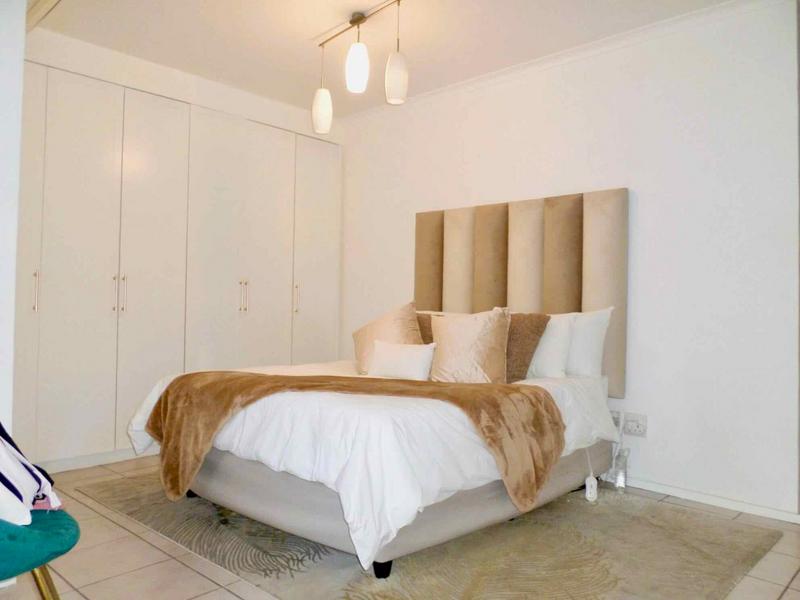To Let 3 Bedroom Property for Rent in Bryanston Gauteng