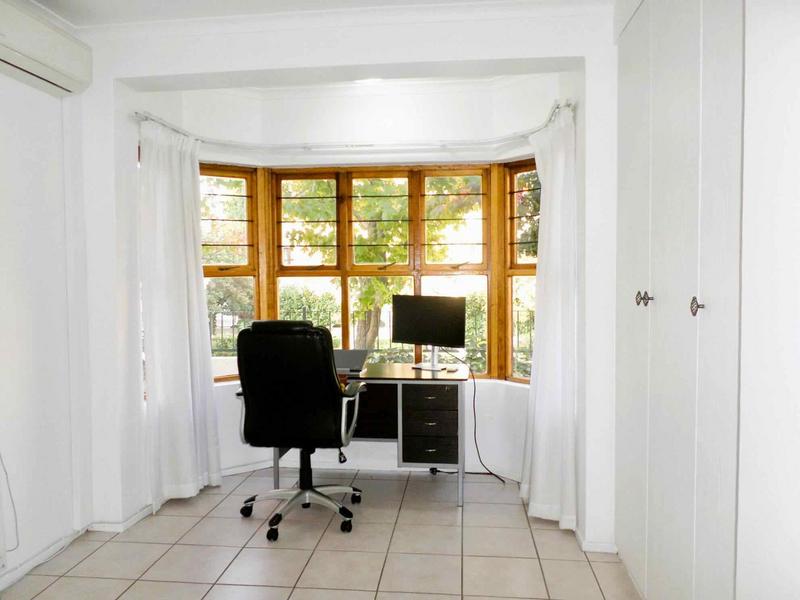 To Let 3 Bedroom Property for Rent in Bryanston Gauteng