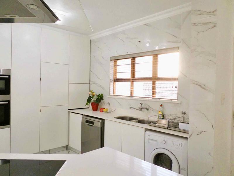 To Let 3 Bedroom Property for Rent in Bryanston Gauteng