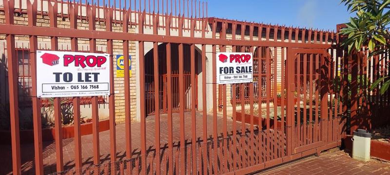 3 Bedroom Property for Sale in Laudium Gauteng