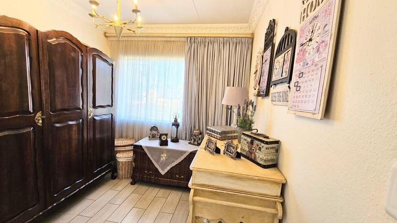 3 Bedroom Property for Sale in Croydon Gauteng