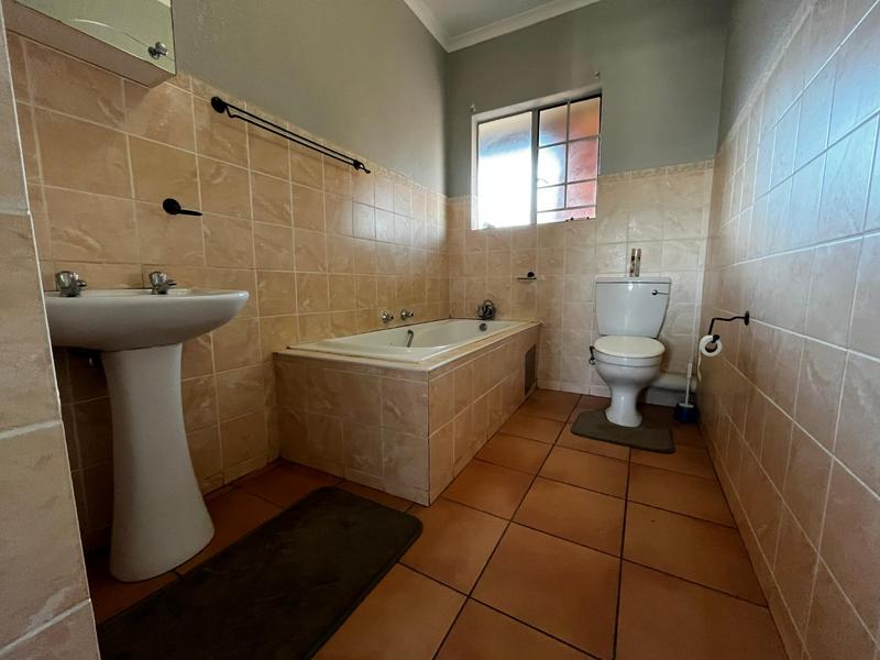 To Let 3 Bedroom Property for Rent in Carlswald Gauteng