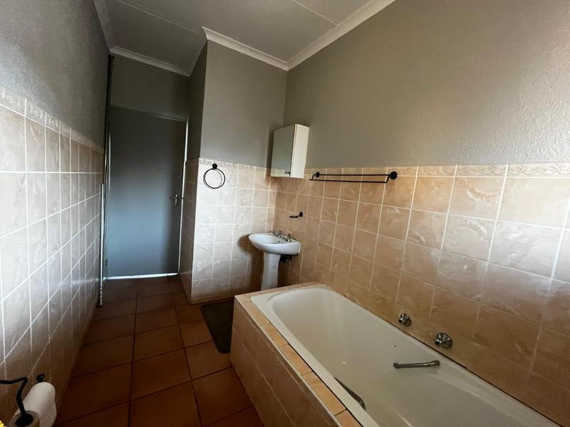 To Let 3 Bedroom Property for Rent in Carlswald Gauteng