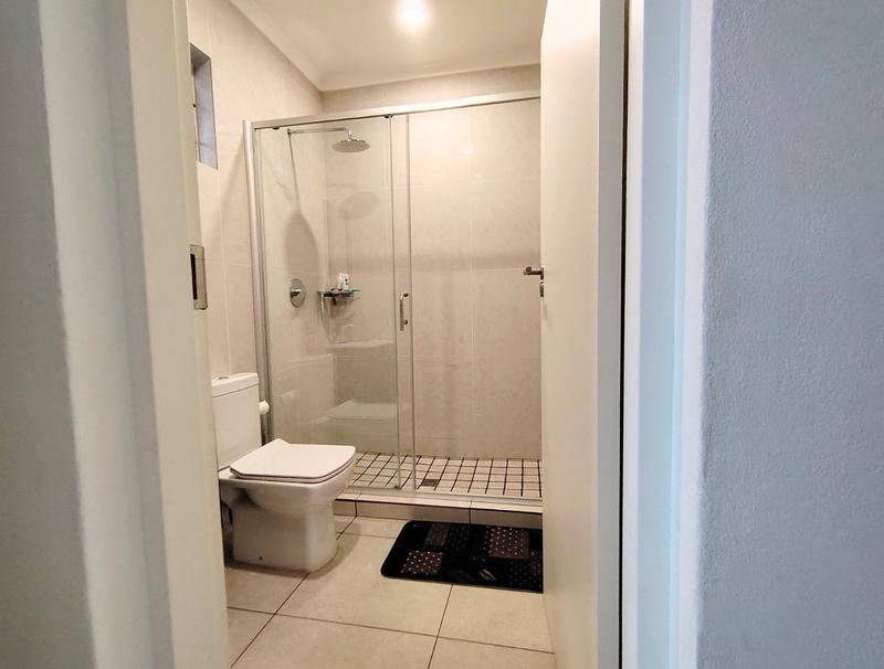 To Let 2 Bedroom Property for Rent in Greenstone Hill Gauteng