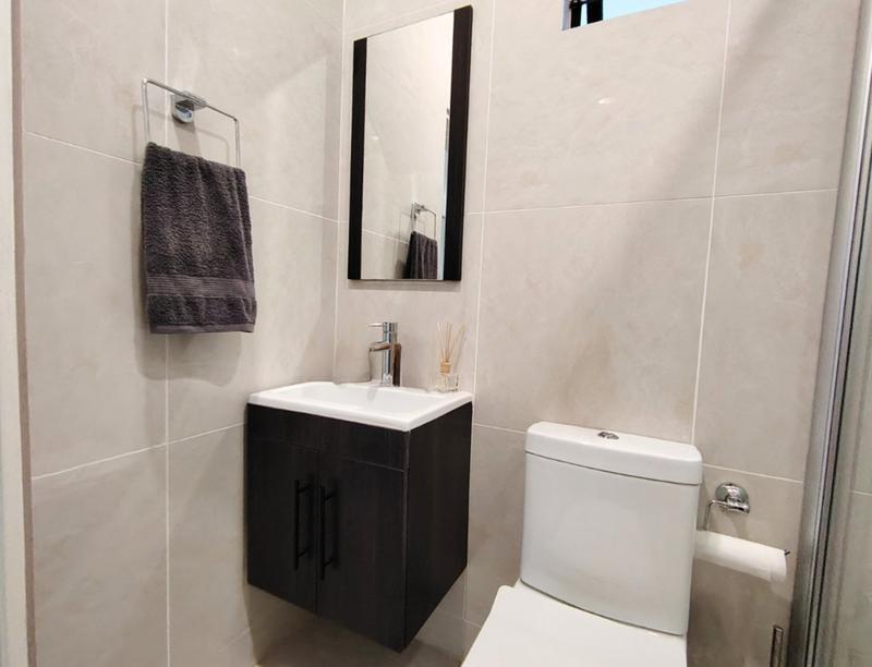 To Let 2 Bedroom Property for Rent in Greenstone Hill Gauteng