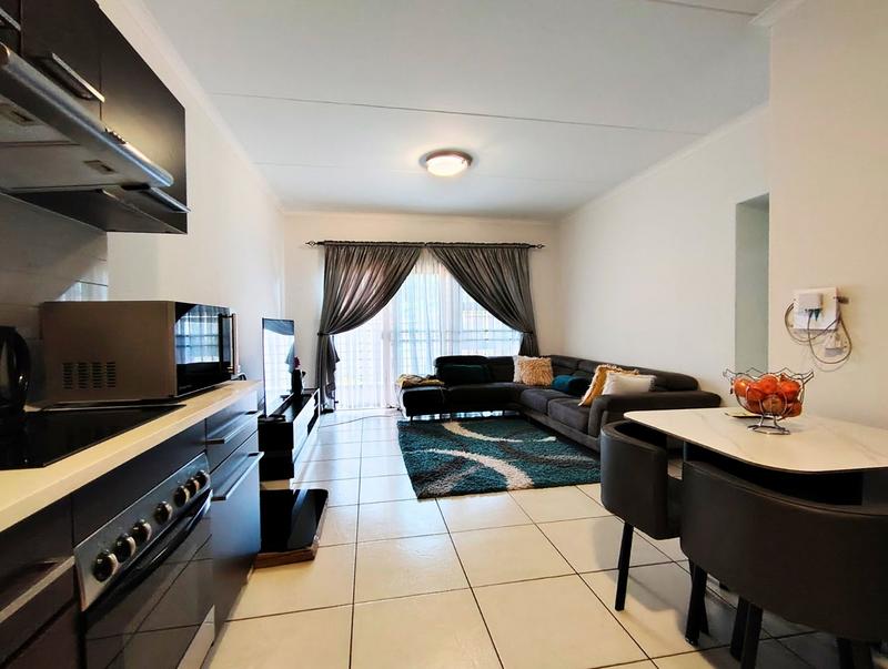 To Let 2 Bedroom Property for Rent in Greenstone Hill Gauteng