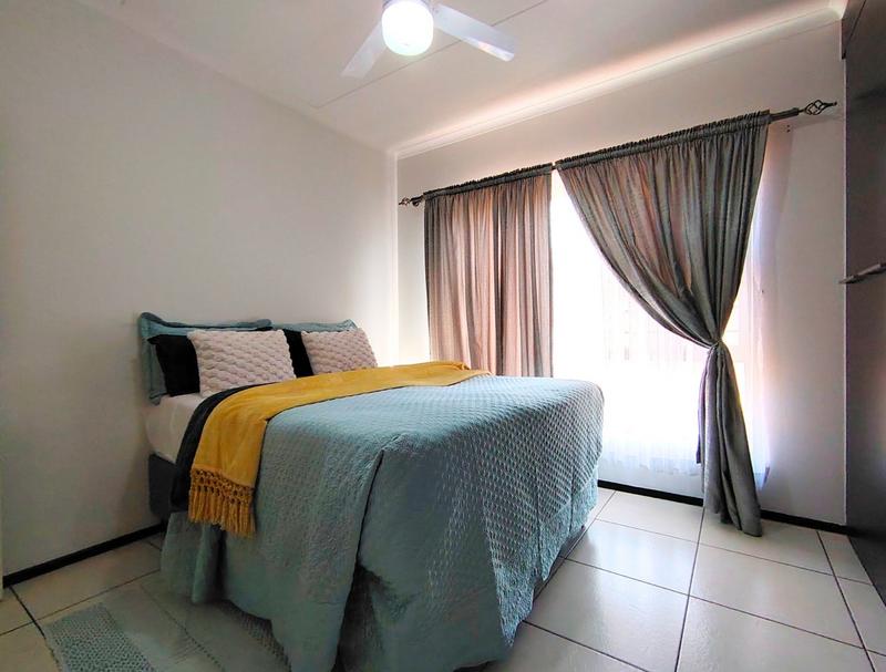 To Let 2 Bedroom Property for Rent in Greenstone Hill Gauteng