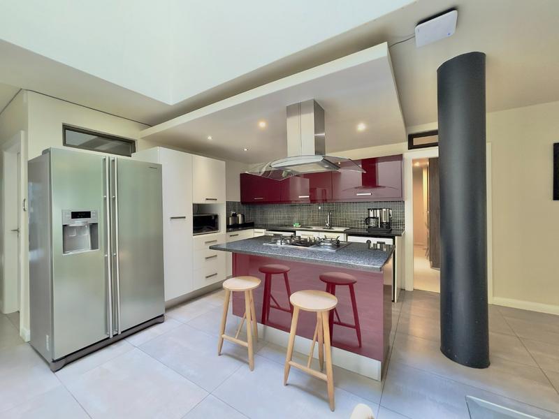 To Let 2 Bedroom Property for Rent in Sandown Gauteng