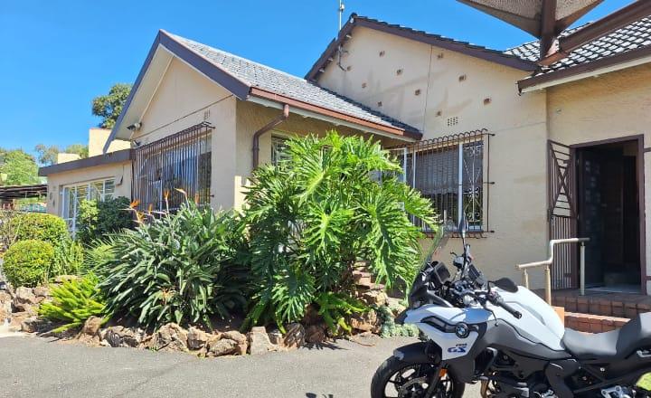 To Let 4 Bedroom Property for Rent in Lyndhurst Gauteng