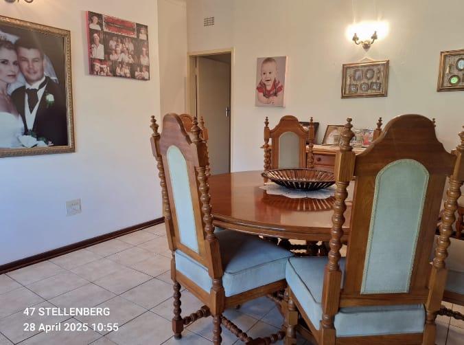 To Let 4 Bedroom Property for Rent in Lyndhurst Gauteng