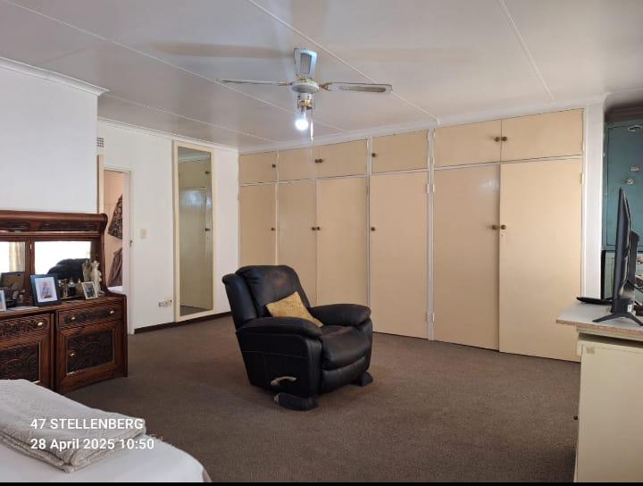 To Let 4 Bedroom Property for Rent in Lyndhurst Gauteng