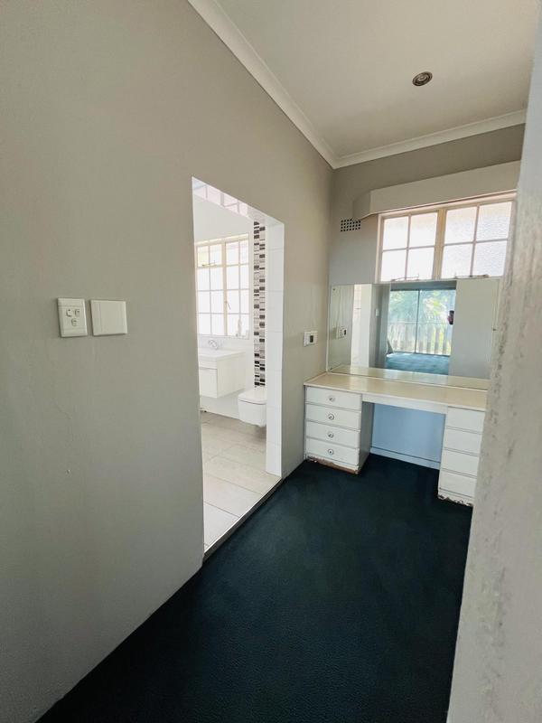 2 Bedroom Property for Sale in Bedfordview Gauteng
