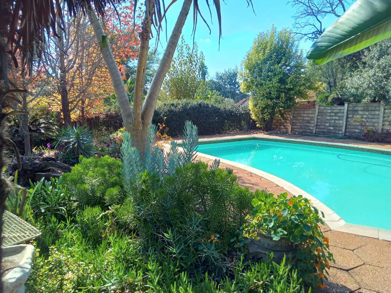 5 Bedroom Property for Sale in Wierda Park Gauteng