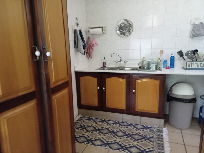 5 Bedroom Property for Sale in Wierda Park Gauteng
