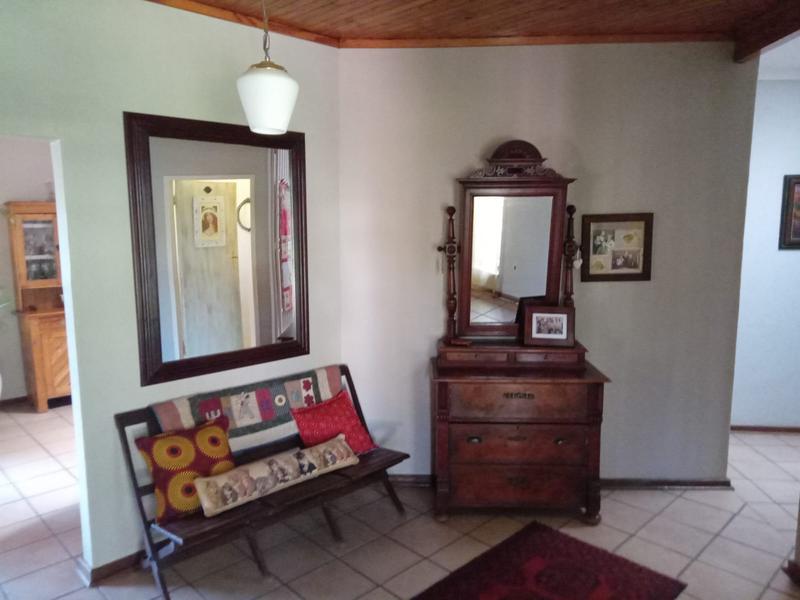 5 Bedroom Property for Sale in Wierda Park Gauteng