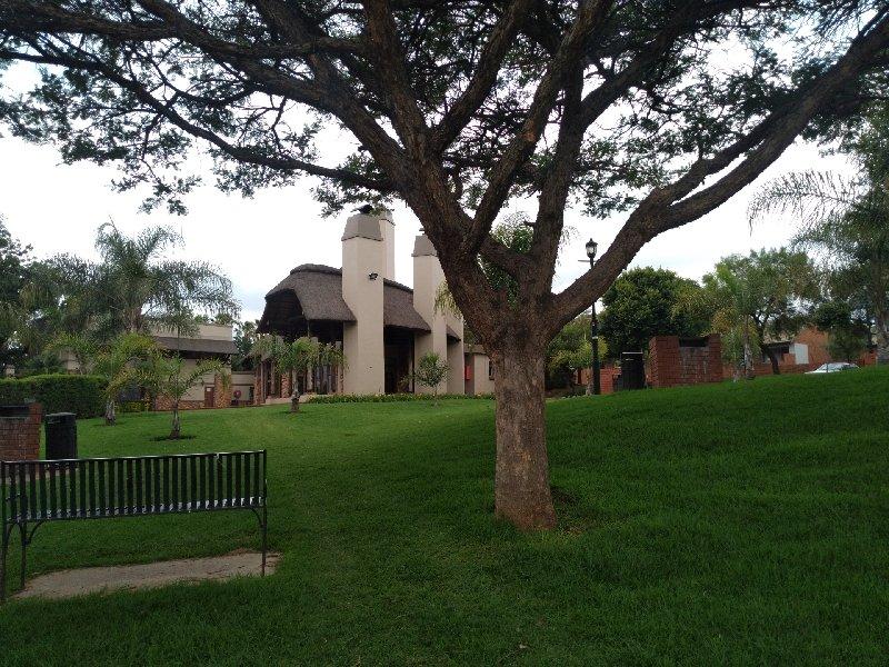 2 Bedroom Property for Sale in Mooikloof Ridge Gauteng