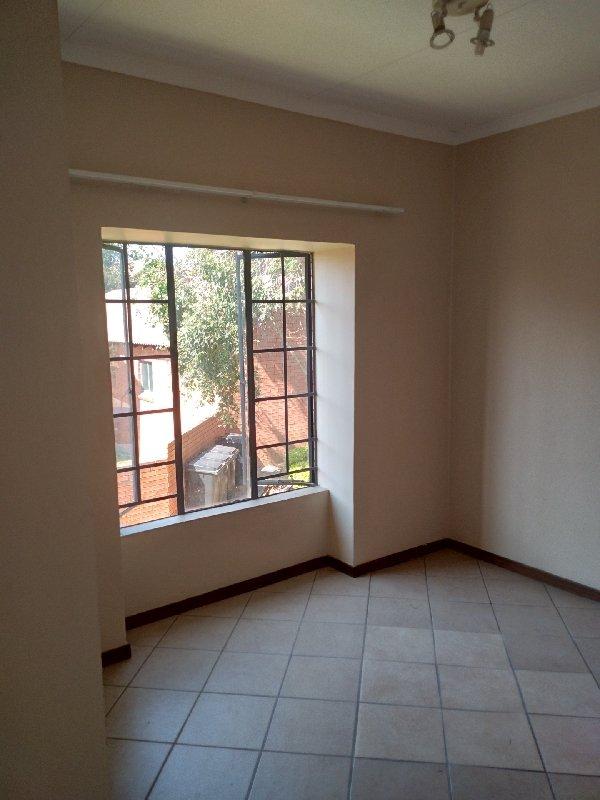 2 Bedroom Property for Sale in Mooikloof Ridge Gauteng